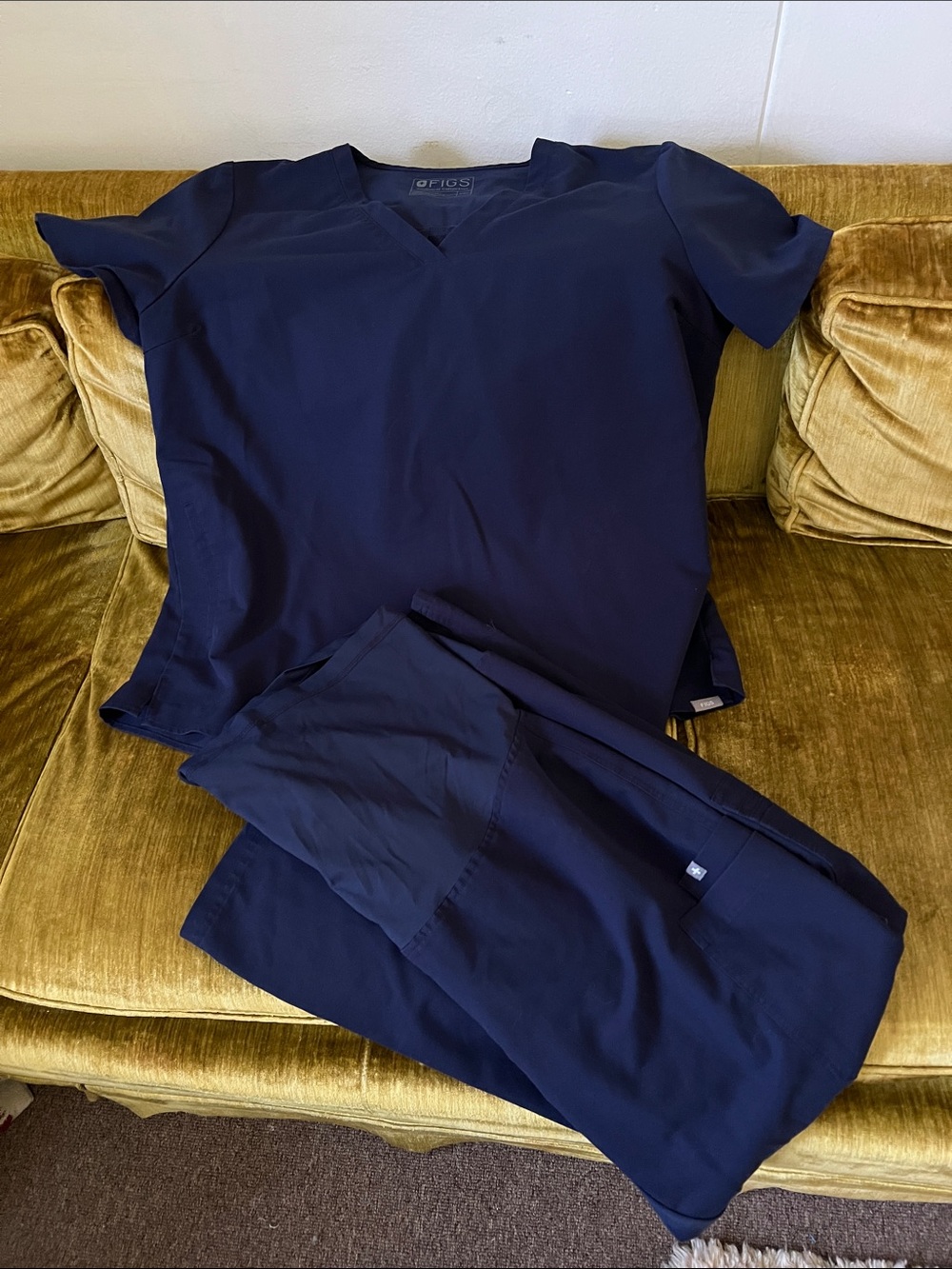 Figs Maternity Navy V-Neck Scrub Top and Pants Top XXL Bottom XXL